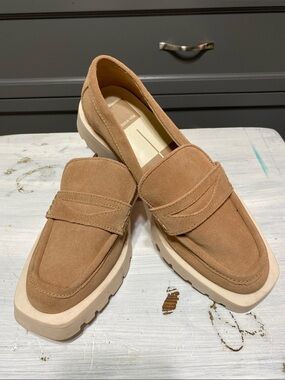 Dolce Vita Suede slip on casual Loafers size 7.5